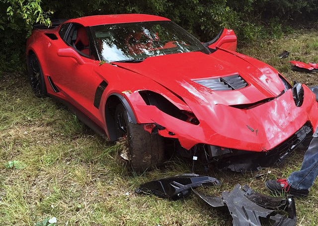 2015 Corvette Z06 crash aftermath. Photo trevorsgt (Instagram)