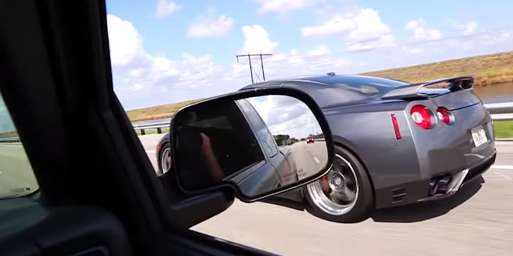 Turbo Chevy Silverado battles modified R35 GTR