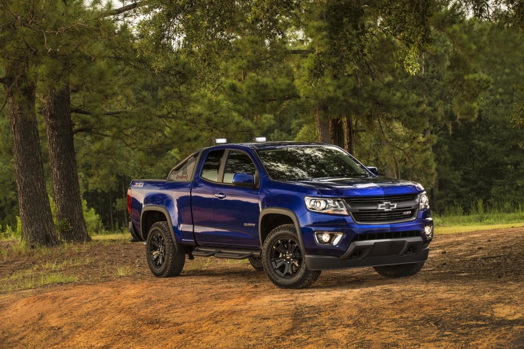 Chevy Colorado gets Midnight Edition, Z71 Trail Boss ChevyTV