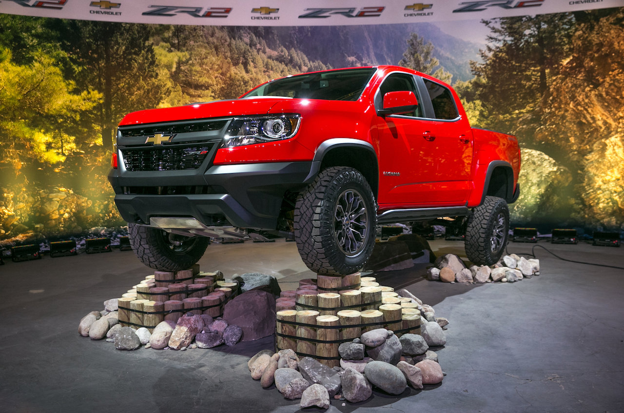 Chevrolet Colorado ZR2 Pickup Unveiled in Los Angeles